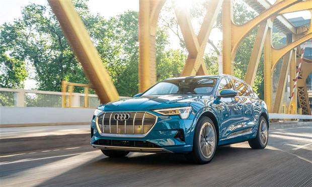 large-2019-audi-e-tron-5822_1