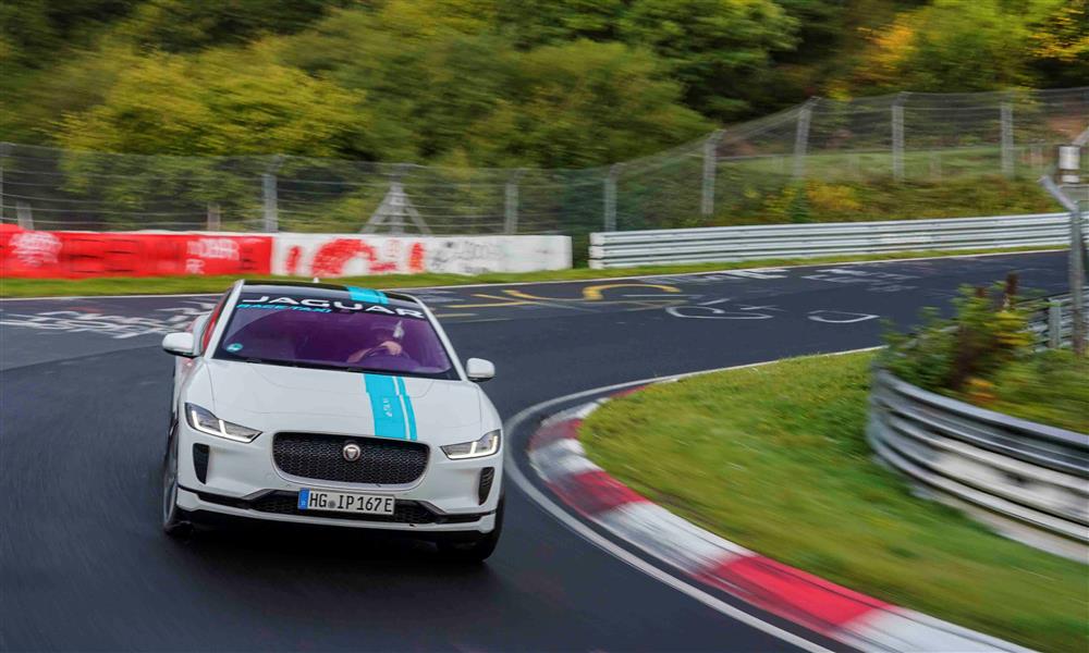 جاجوار ipace الكهربائية