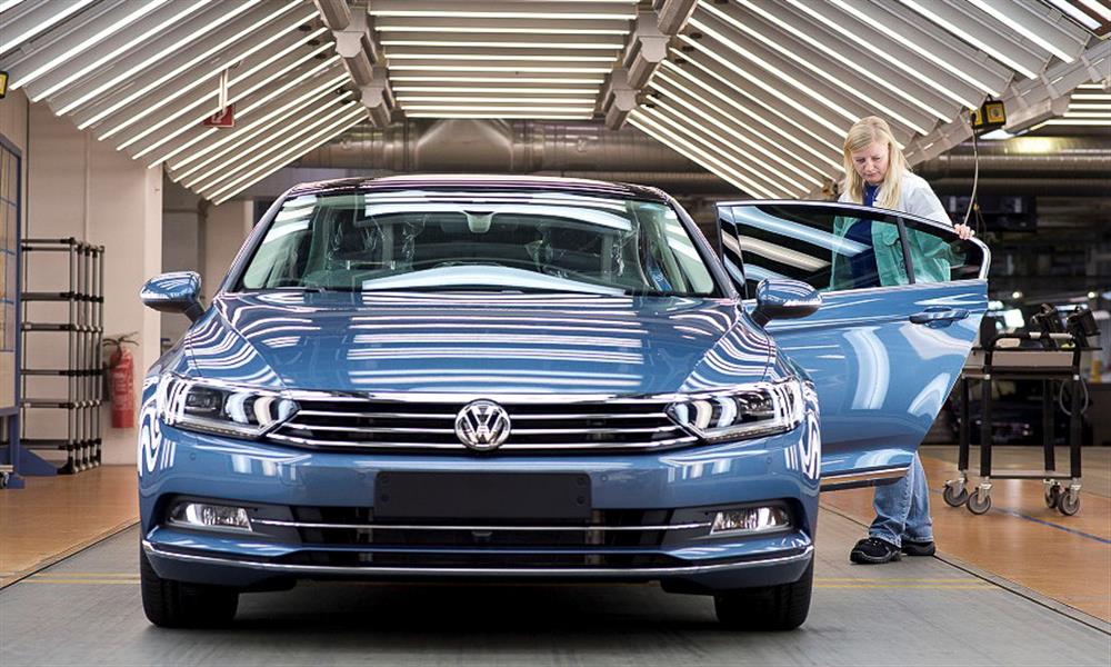 فولكس فاجن باسات خط الإنتاج