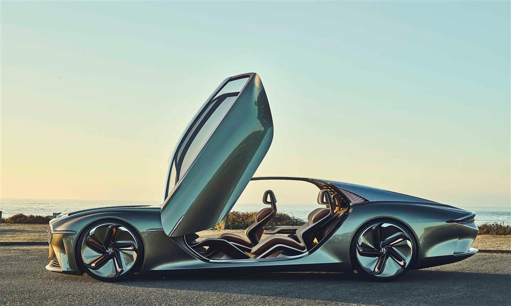 النموذج الاختباري بنتلي EXP 100 GT