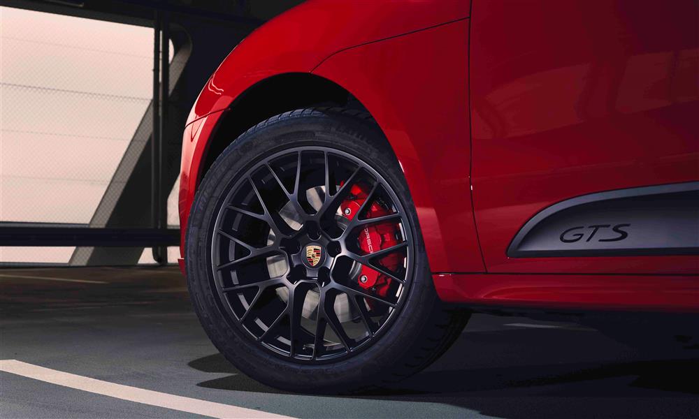 بورشه ماكان GTS