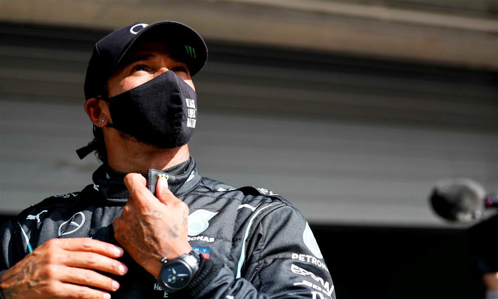 لويس هاميلتون خلال التجارب الحرة بجائزة البرتغال الكبرى ٢٠٢٠