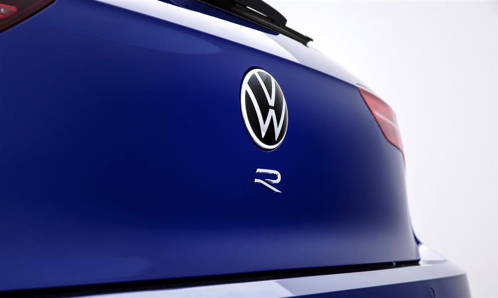 فولكس فاجن جولف R