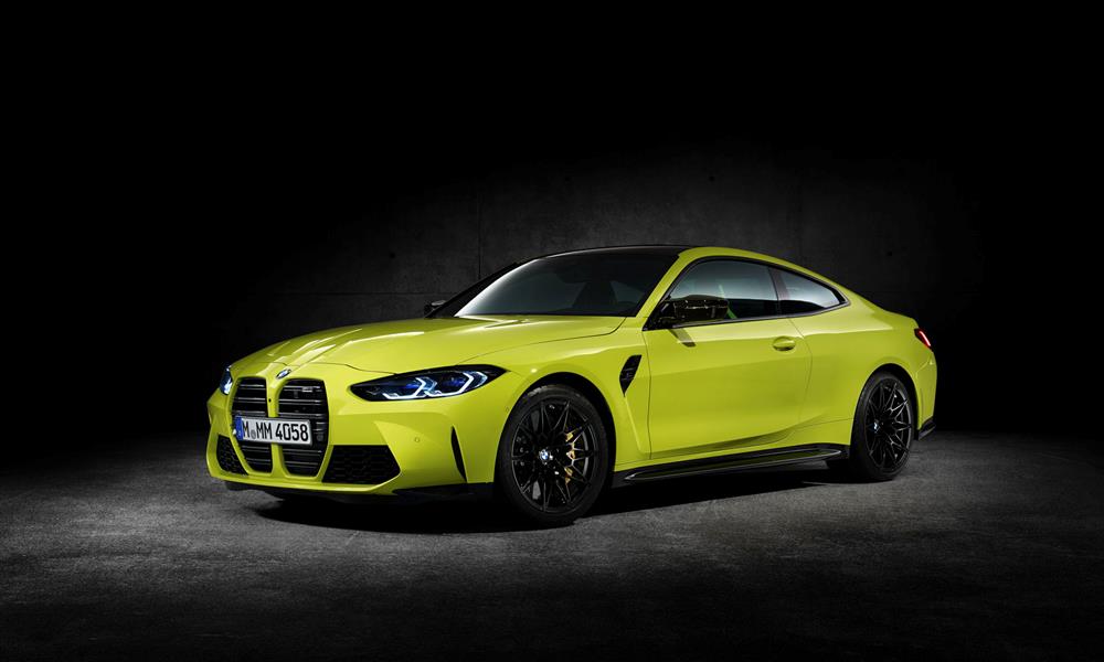 بي إم دابليو M4 تشارك في بطولة Drift Masters الأوروبية