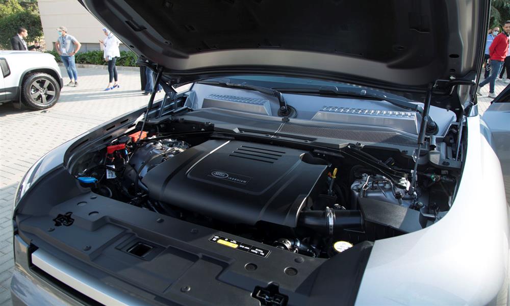 احتفالية تقديم وتجربة قيادة  لاند روفر ديفندر  (7)