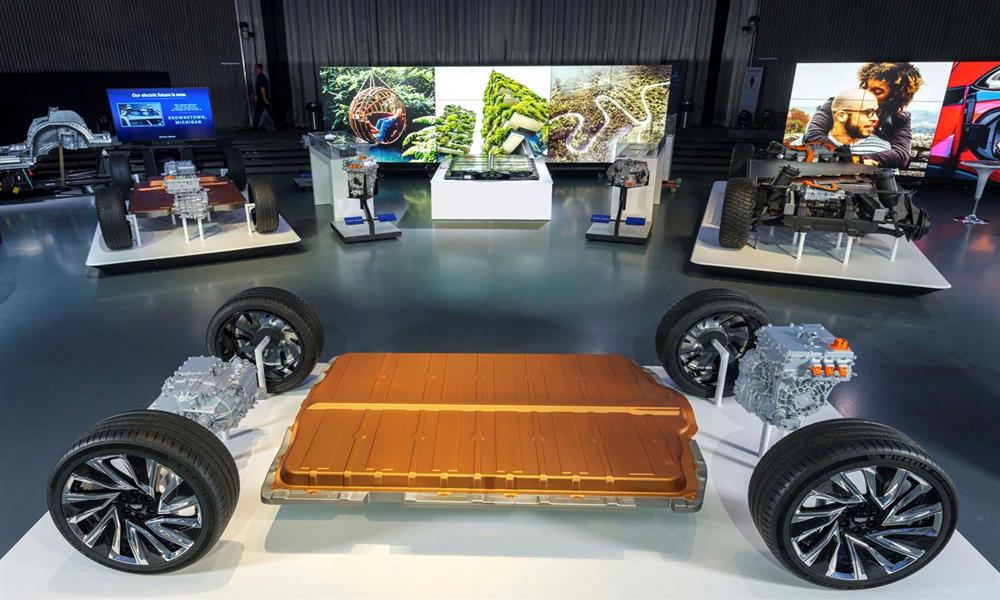 قاعدة عجلات لإحدي طرازات جي إم الكهربائية