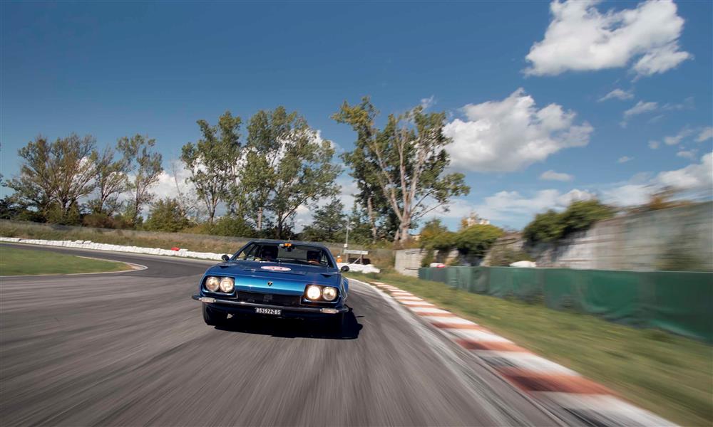 لامبورجيني تُشارك في مودينا ٢٠٢٠ بطرازين  (13)