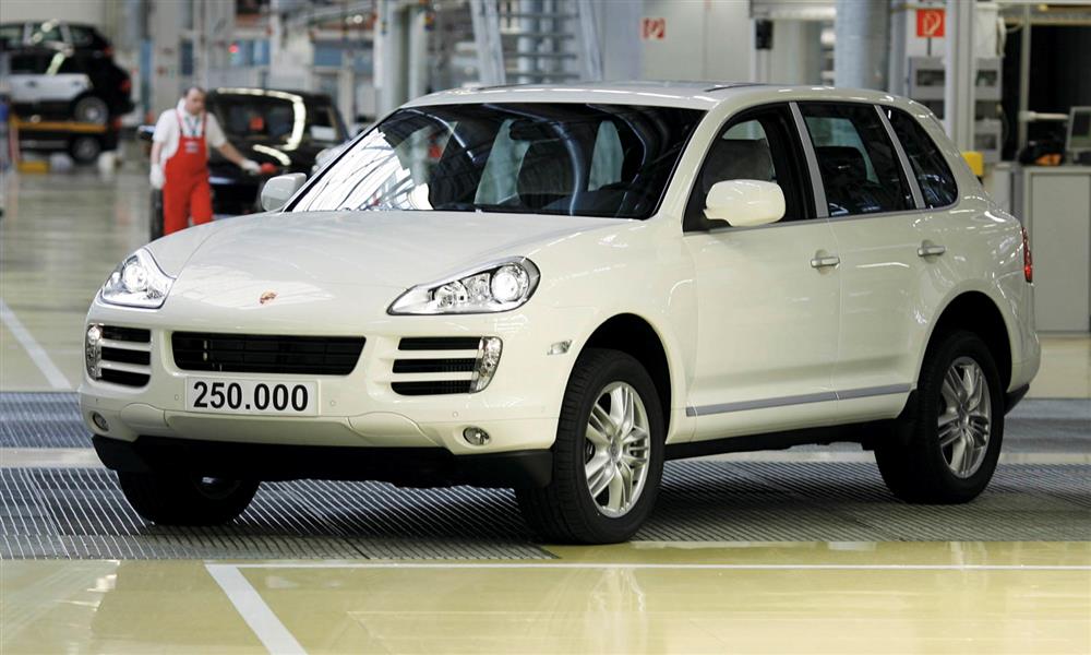 نسخة بورشه كايين الـ مليون تخرج من خطوط الإنتاج  (7)