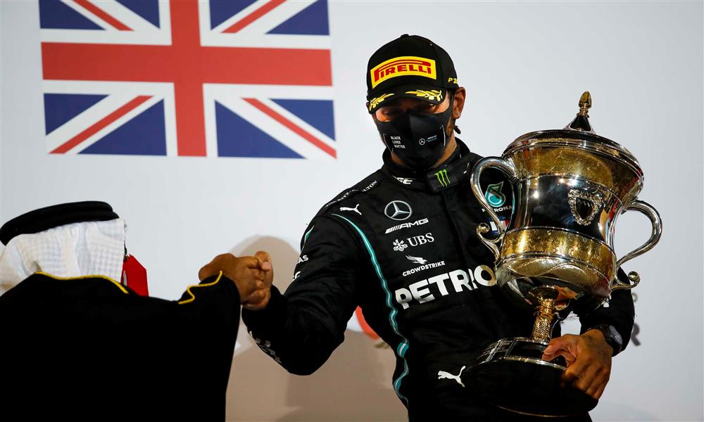 لويس هاميلتون بعد فوزه بجائزة البحرين الأولى ٢٠٢٠
