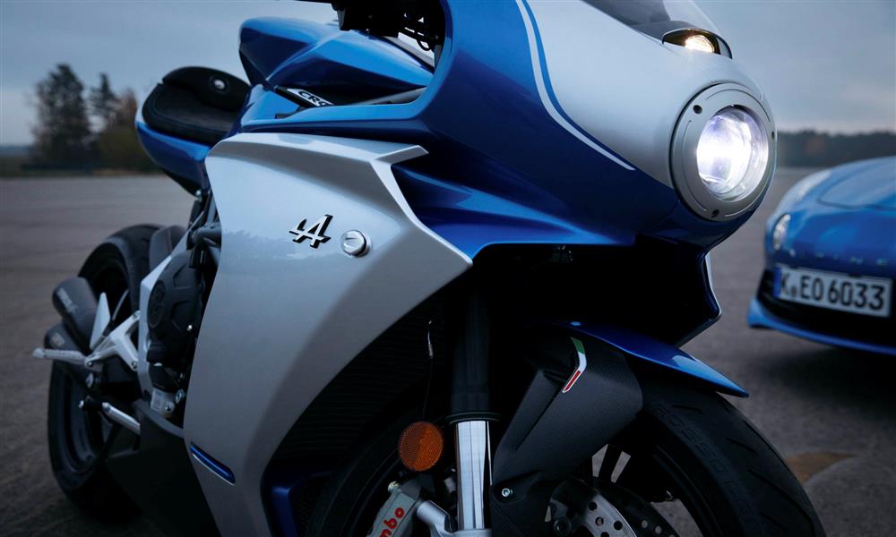 دراجة إم في أجوستا Superveloce 800 ألبينا  (2)