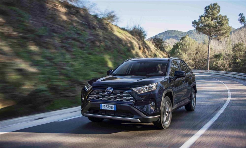 تويوتا RAV 4