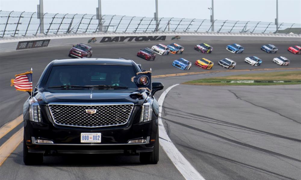 ترامب ، جوديير ، إطارات