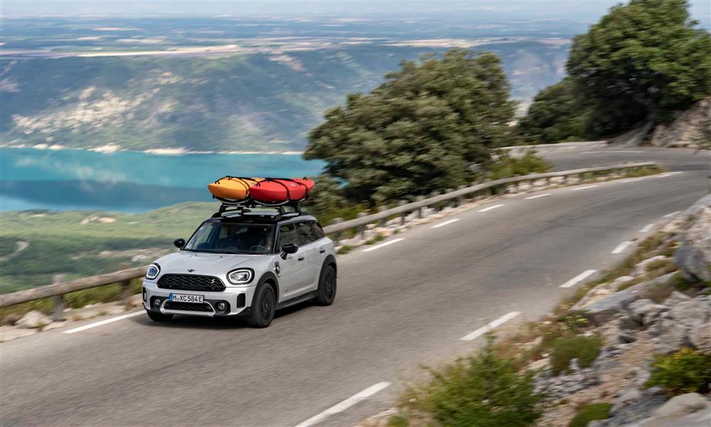 ميني كانتري مان