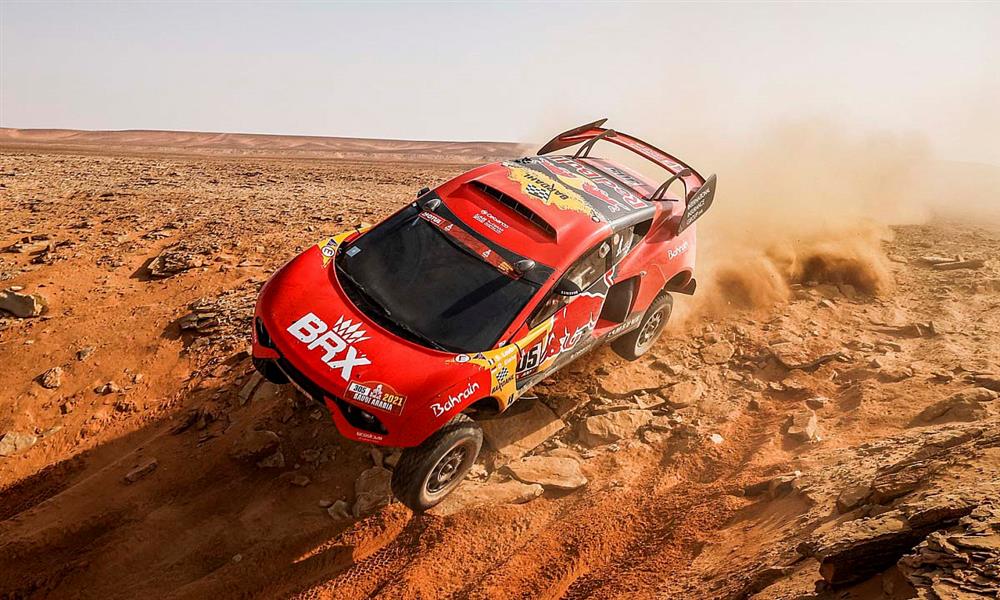سيارة فريق البحرين رايد اكستريم بقيادة سيباستيان لوب في رالي داكار