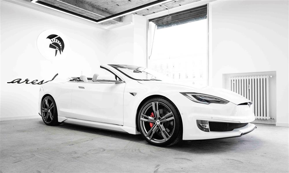 تسلا موديل S مكشوفة  (1)