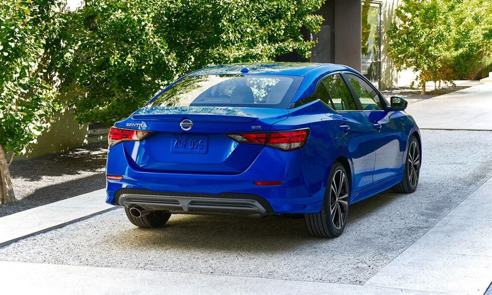 نيسان سنترا الجديدة بنسخة   Midnight Edition