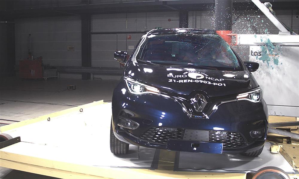 رينو زوي تخرج من اختبارات Euro NCAP بلا نجوم