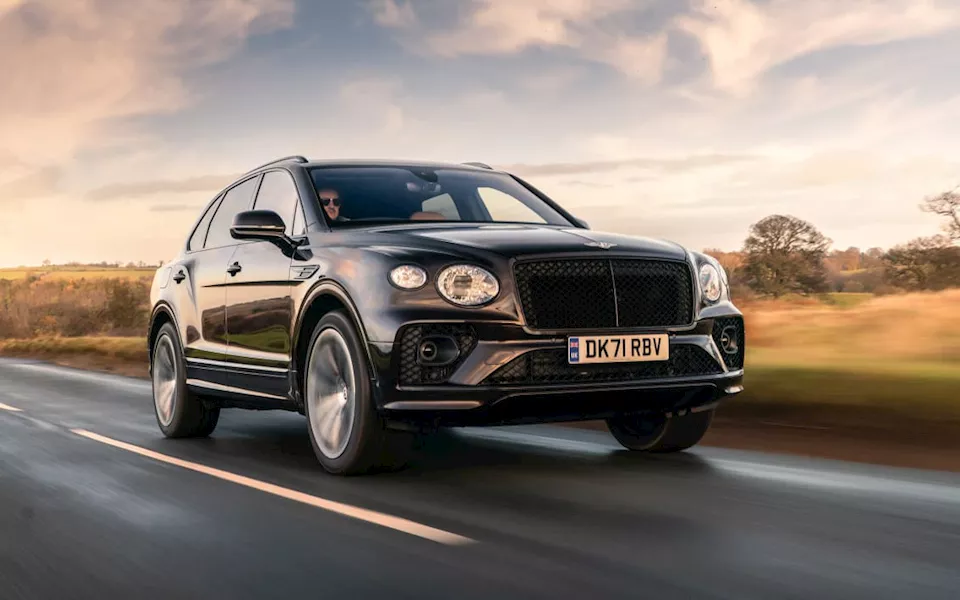 بنتلي بينتايجا بنسخة خاصة تشجع على المغامرة من قطاع Mulliner