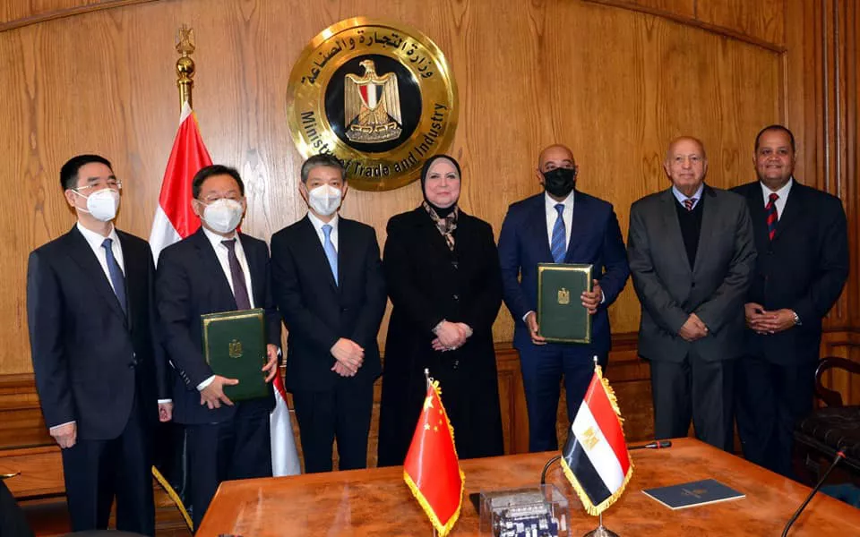 شاندونج الصينية تجتمع مع الإنتاج الحربي والصناعة  (2)