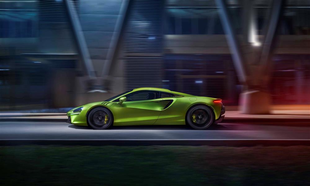 ماكلارين أرتورا Artura (2)