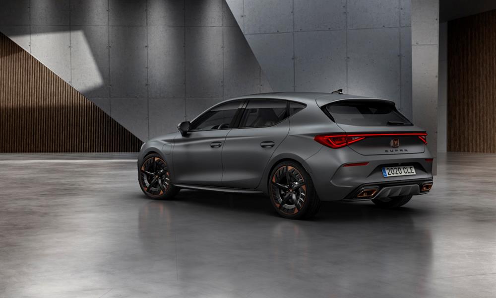 نسخة هجينة جديدة من كوبرا ليون – صور وتفاصيل