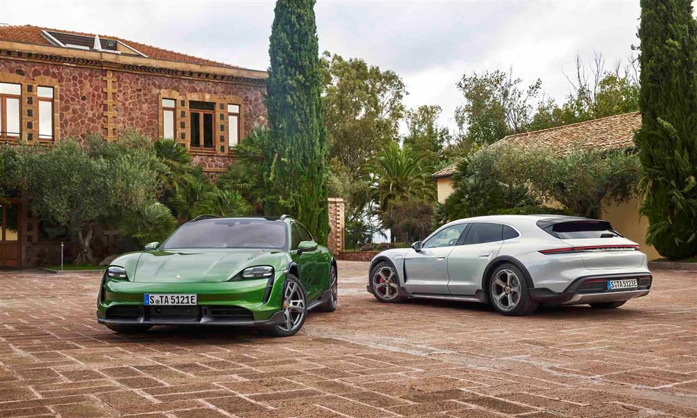 بورشه عن نسخة كروس توريزمو (1)