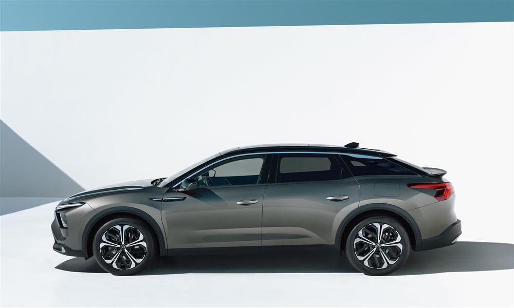 ستروين C5 X الجديدة – صور وتفاصيل