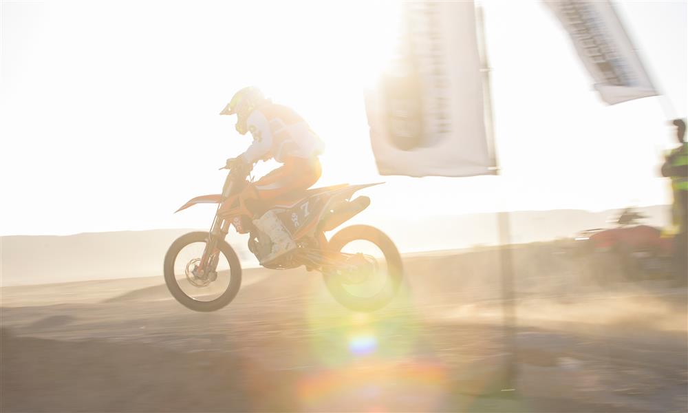 المجموعة الثانية من فئة ٤٥٠ سي سي ببطولة الجونة الدولية للموتوكروس ٢٠٢١ (3)