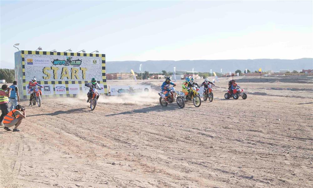 الجولة الثانية لفئة الأكثر من ٤٥٠ سي سي ببطولة الجونة الدولية للموتوكروس ٢٠٢١  (2)