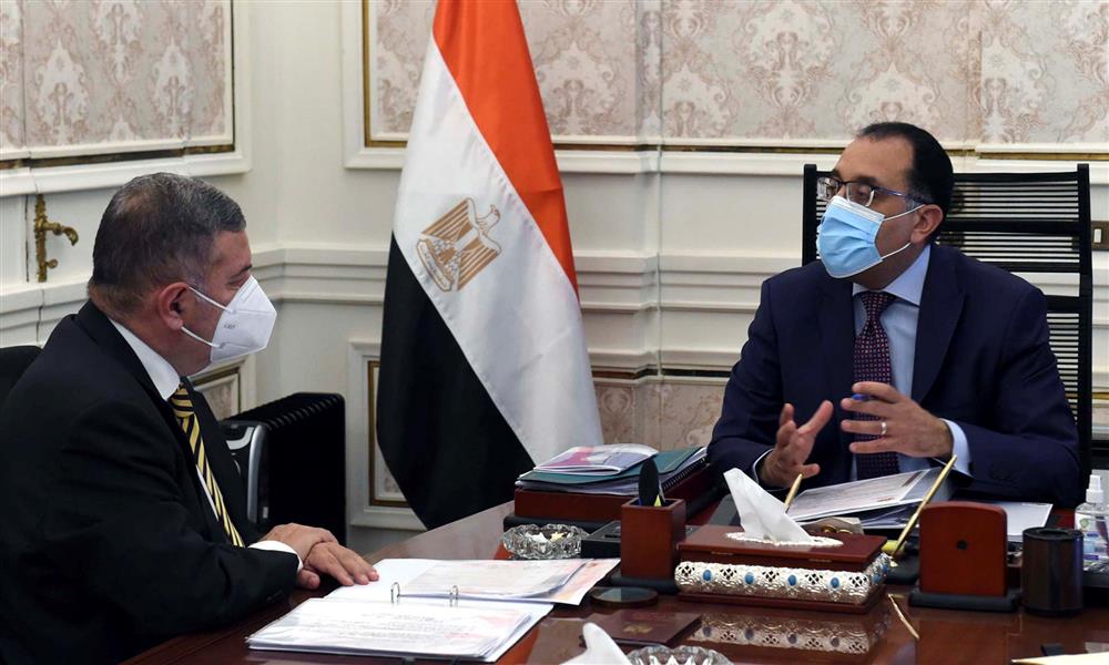 مدبولي يُتابع مشروع إعادة إحياء النصر للسيارات