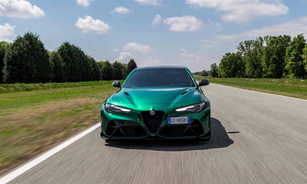 ألفا روميو تستعرض نسخة GTA من جوليا