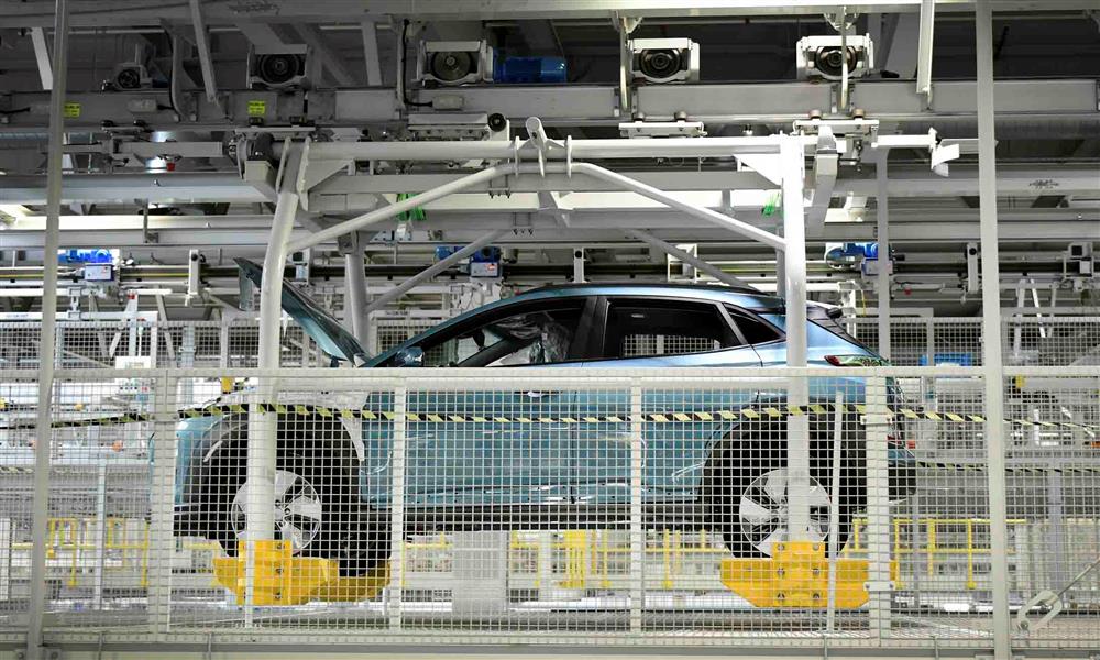 خط إنتاج هيونداي كونا الكهربائية