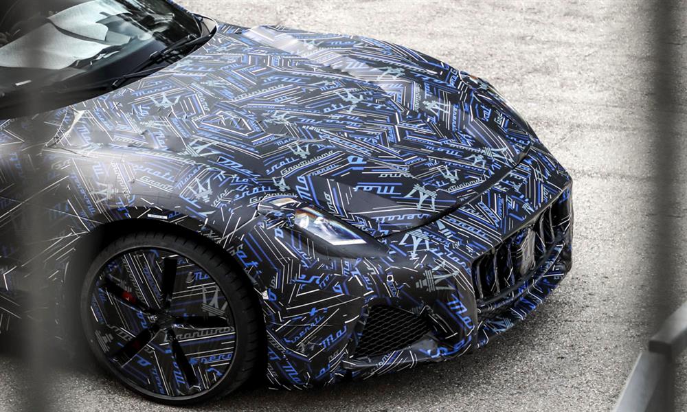 توقعات تنفي اقتصار مازيراتي جران توريزمو الجديدة على الكهرباء