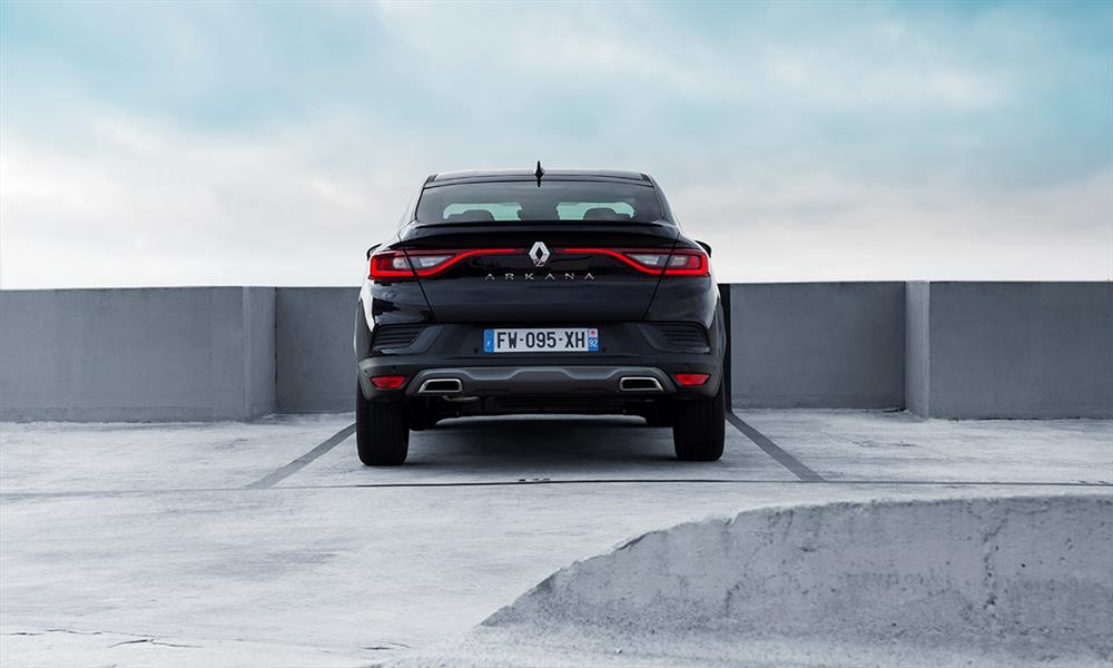 رينو أركانا بمحركات هجينة جديدة