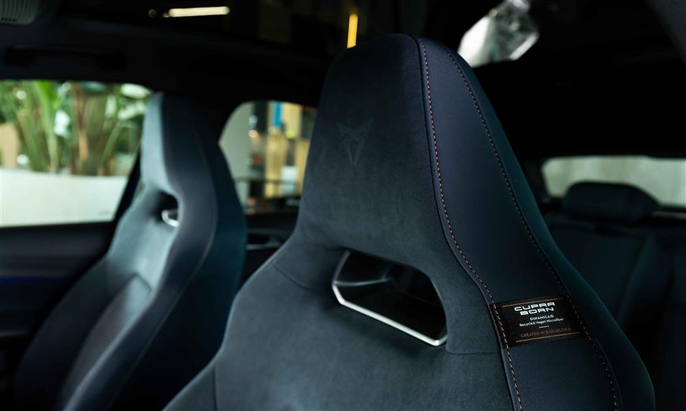 كوبرا تستعرض تصميم Born الداخلي ثلاثي الأبعاد – صور