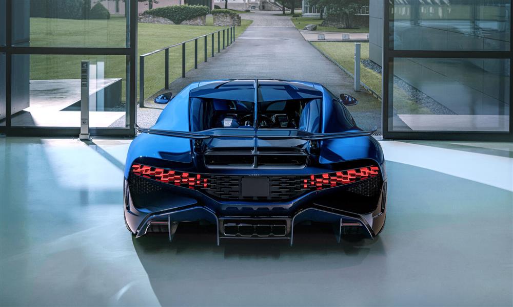 بوجاتي تختتم إنتاج ديفو – صور و تفاصيل