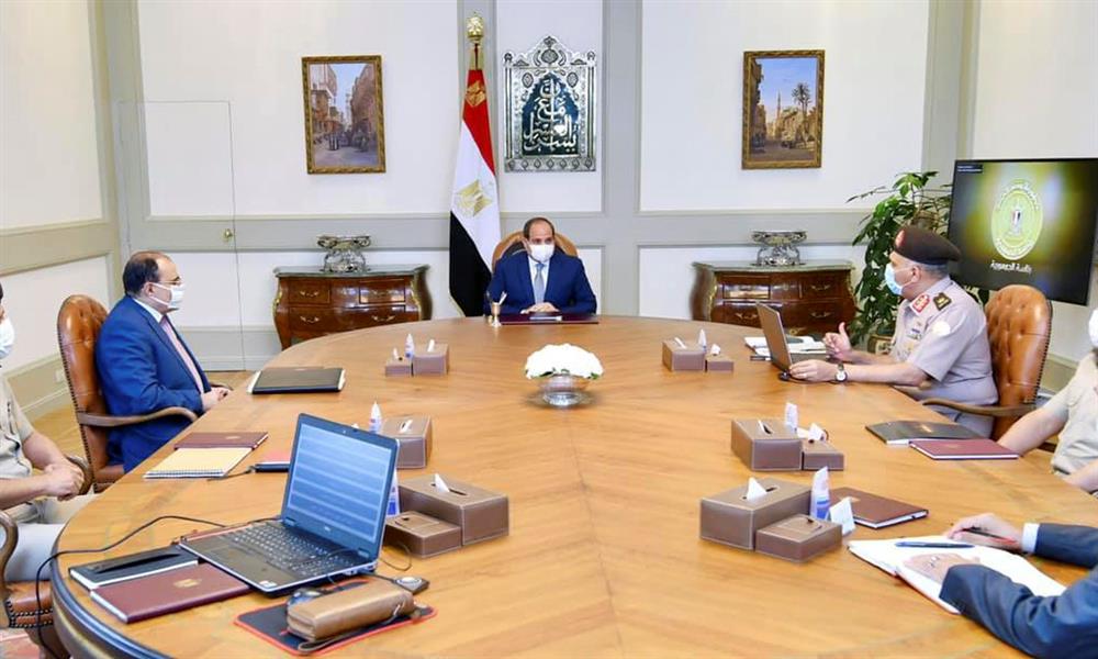 جانب من اجتماع السيد الرئيس عبد الفتاح السيسي (1)