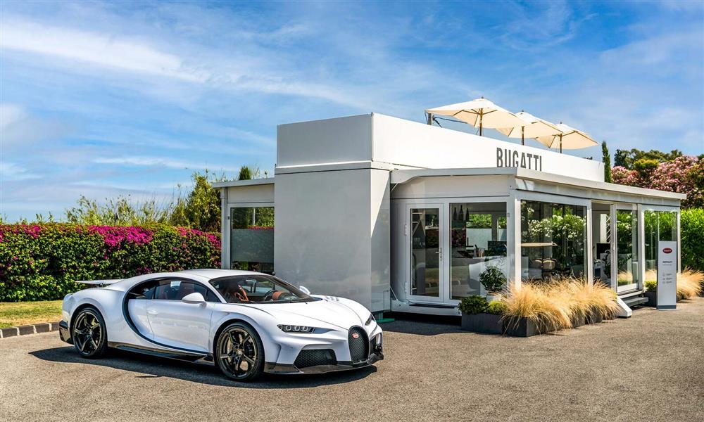 بوجاتي تنظم عرضا صيفيا لتجربة قيادة سيارتها – صور