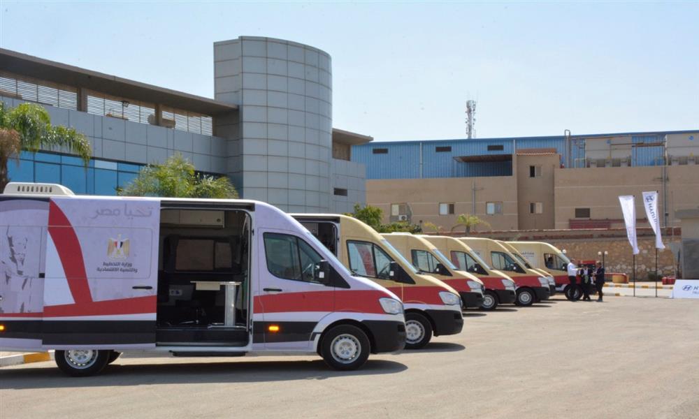 الدفعة الثالثة من المراكز التكنولوجية المتنقلة  (11)