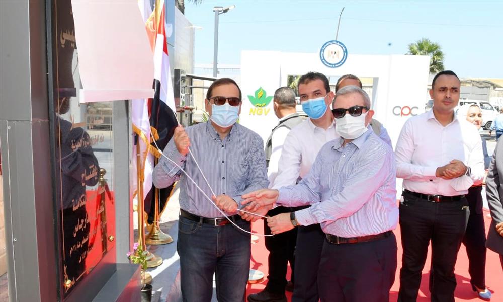 افتتاح محطة وقود التعاون بالمكس بعد تطويرها (1)