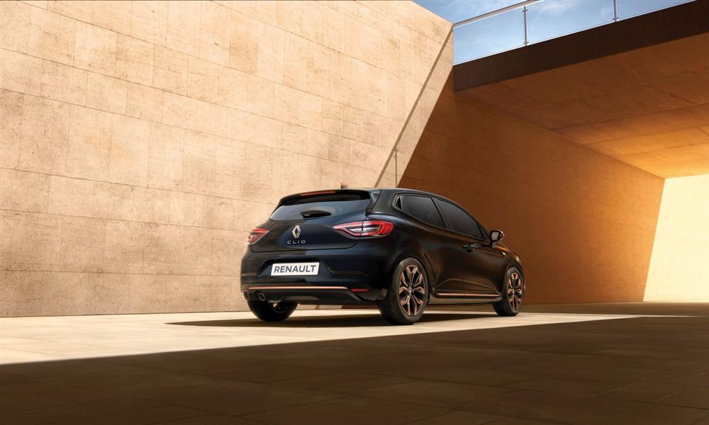 رينو كليو بنسخة خاصة