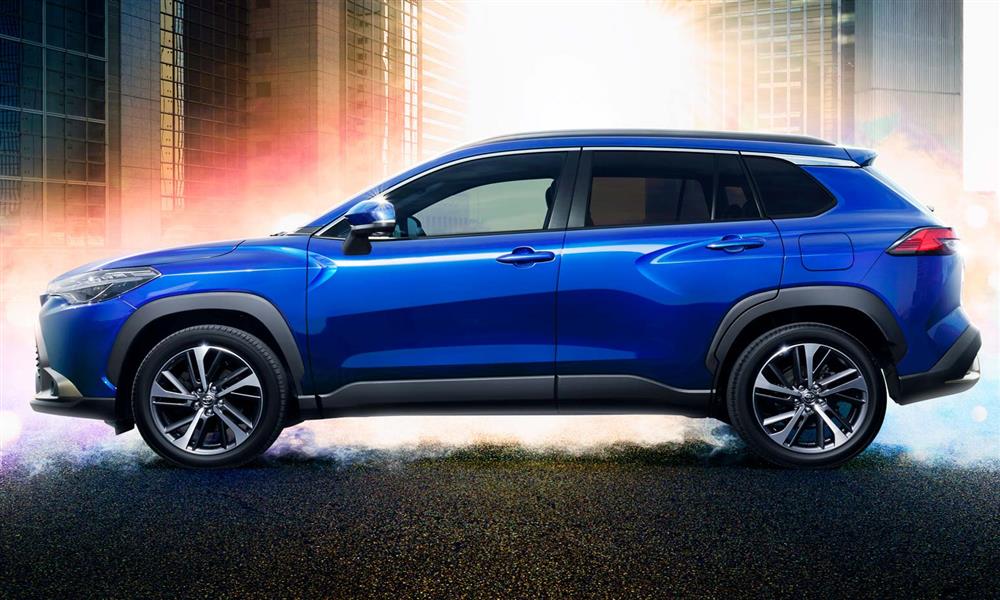 تويوتا كورولا بنسخة SUV – صور و تفاصيل