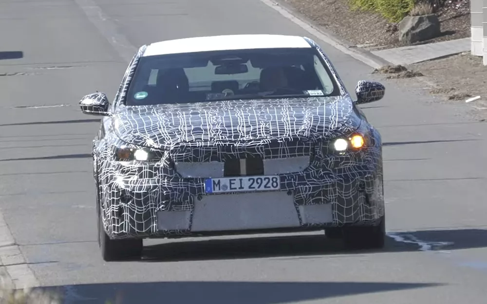 بي إم دابليو تختبر M5 في ميونخ (1)