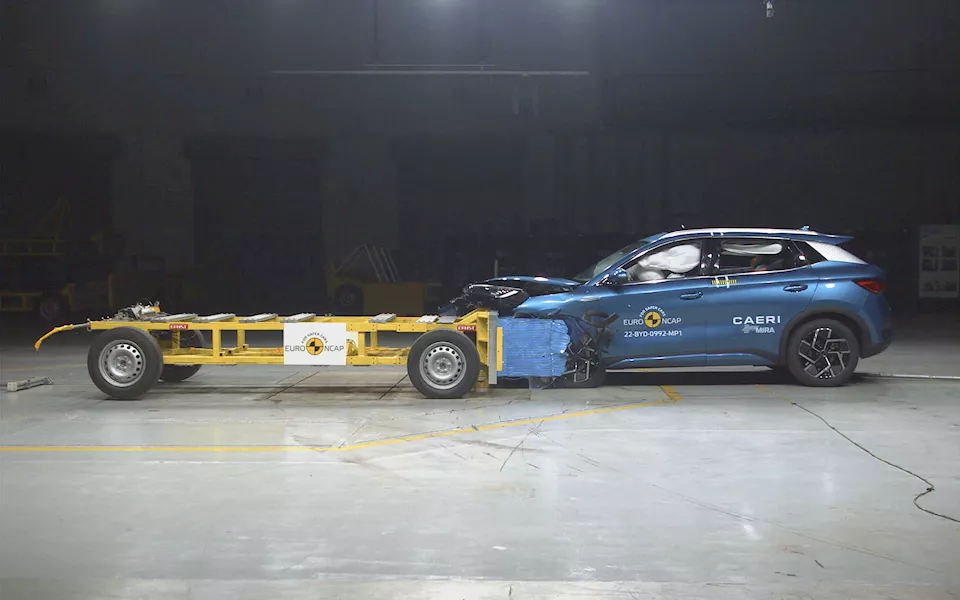 بي واي دي أتو 3 في اختبارات Euro NCAP
