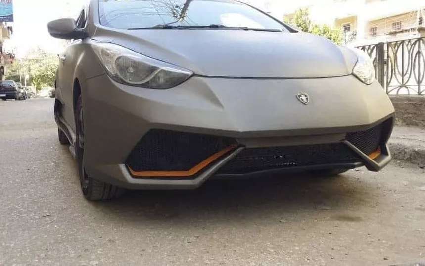 هيونداي إلنترا تقلد اللامبورجيني