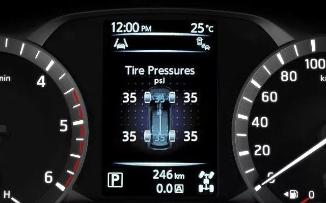 قياس ضغط الإطارات