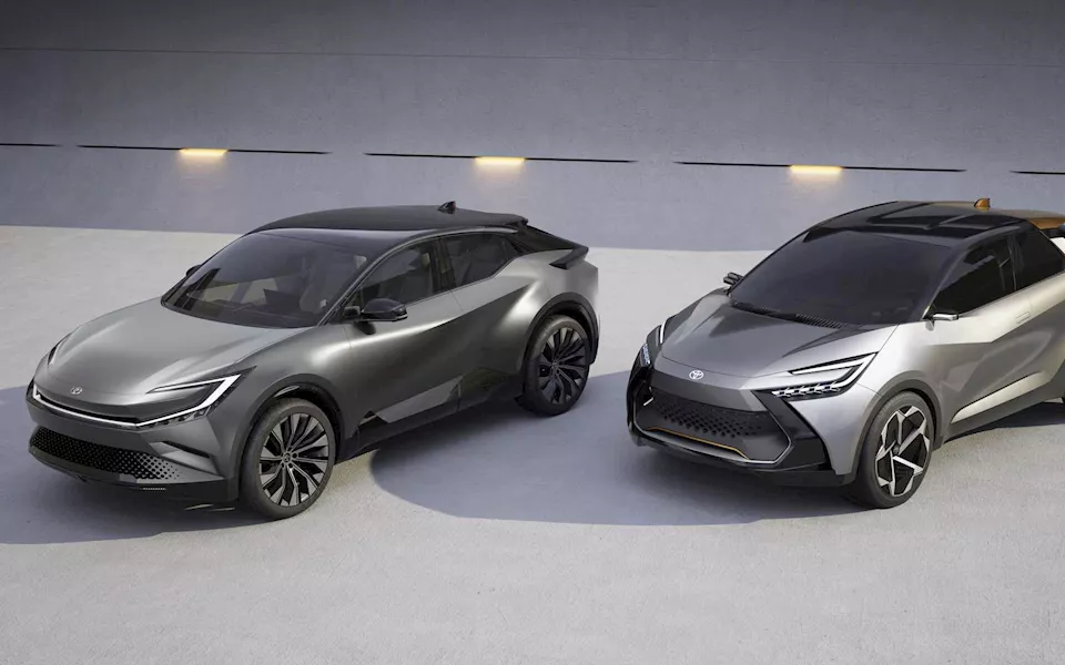 تويوتا bz Compact SUV شقيقة CH-R الكهربائية