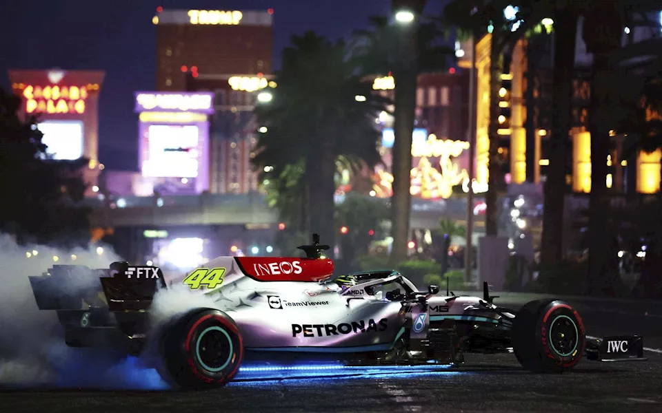 لماذا تبيع الفورمولا-1 التذكرة الواحدة في لاس فيجاس بـ 24.7 مليون جنيه؟ 