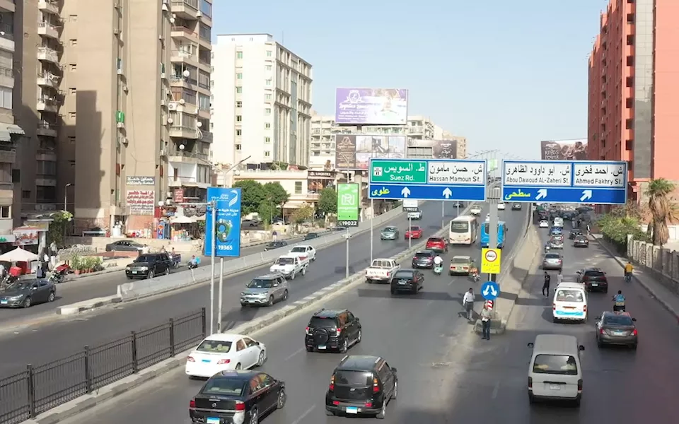 مع بدء 2023.. احذر الانتظار بمطالع ومنازل الكباري