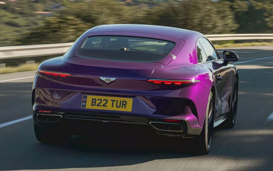 بنتلي باتور الجديدة تبدأ برنامج اختبارات ممتد لأكثر من عام 